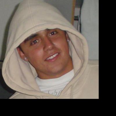PS soi yo jaja soy new en esto y ps se les interesa mi correo es sergio_gangsta@live.com.mx