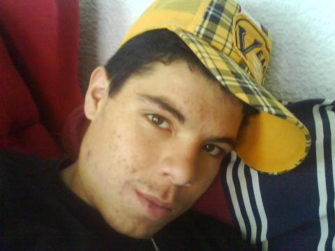 hola espero y sigan viendome los espero en uriel007_23@hotmail.com