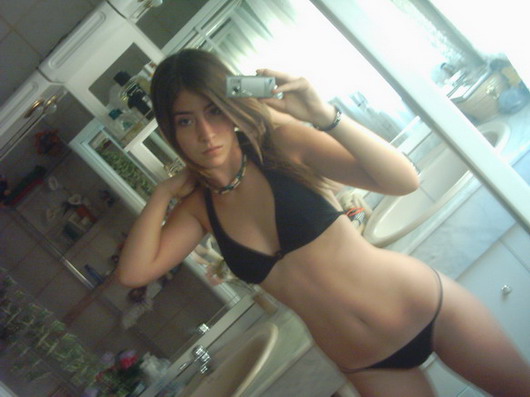HOLA, LA NETA QUE HUEVA ESCRIBIR UNA DESCRIPCION PARA MI PERFIL MEJOR MANDEN MENSAJES A MI NICK O CUENTA DE GENTEZAC Y YO LOS IRE AGREGANDO A MI MESSENGER  SOLO NIÃ?â??OS GUAPOS LINDOS Y QUE SAIEMPRE TENGAN DE QUE HABLAR, MI NICK Martita_cachonda 