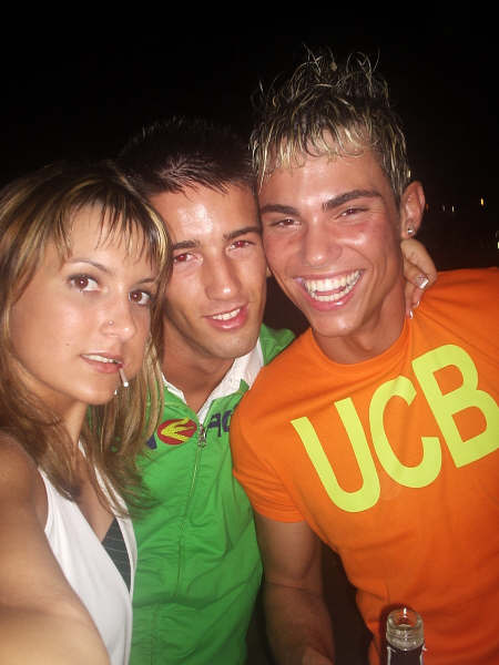 hola pues aqui mandanod esa foto con mis  amigos y para que se  den cuenta que en vdd ahy niÃ?Â±as lindas en zac un saludo a toda la banda y al itesm.
