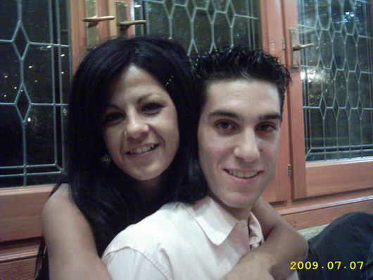 hola pues aqui estoy yo con uno de mis mejores amigos, quise mandar la foto para que todos se enteren, claro aparte de conocer personas nueevas manden su mensaje.

*Mas Informacion en su Nick