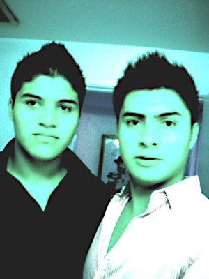 hmm me shamo jesus. y ps ando buscando a unos cuates ke no veo desde hace un buen.




*Mas Informacion en su Nick