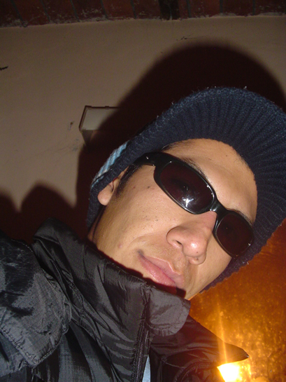 Hey!! aki estoy de nuevo... un poco pedo, por eso traigo los lentes jajaja... lobitomp3@hotmail.com